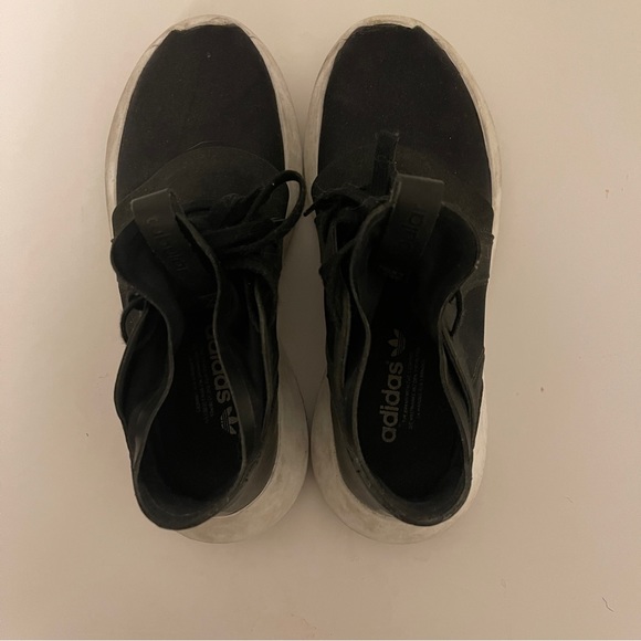 Adidas Tubular Black women shoes size US5 - Picture 2 of 7